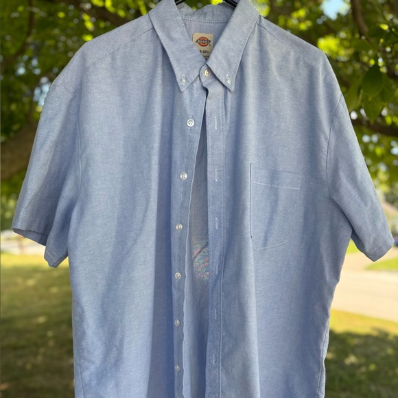 Dickies Light Blue Casual Button-Down Shirt - Picture 1 of 5